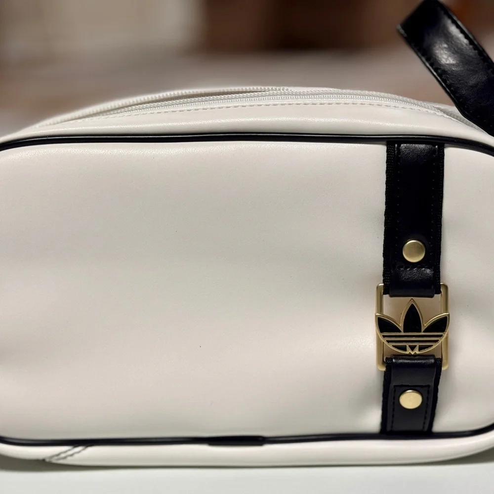 Adidas Originals Washkit Bag